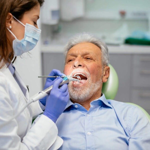 senior-dental-care-dental-service-1024x768
